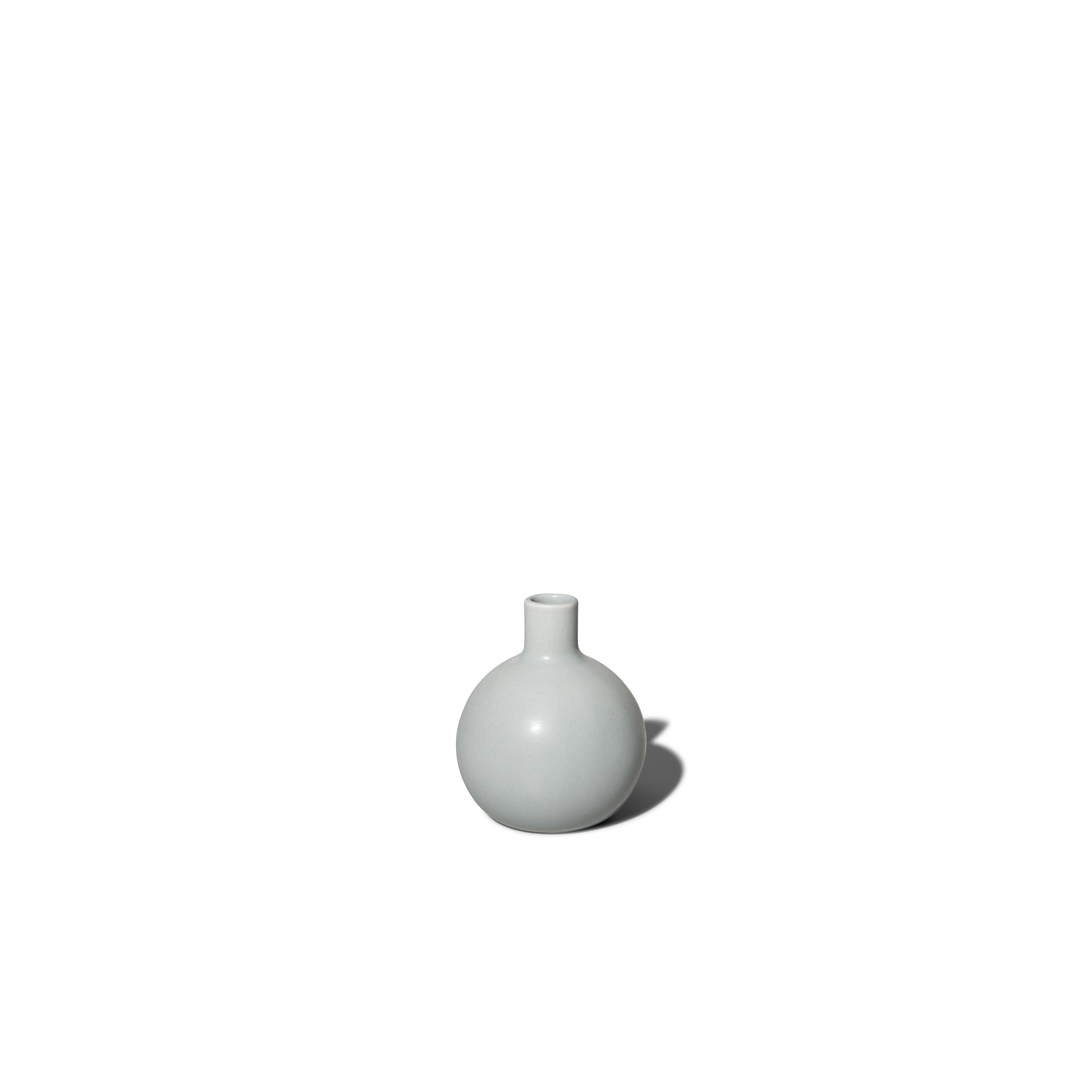 Bud Vase in Pigeon
