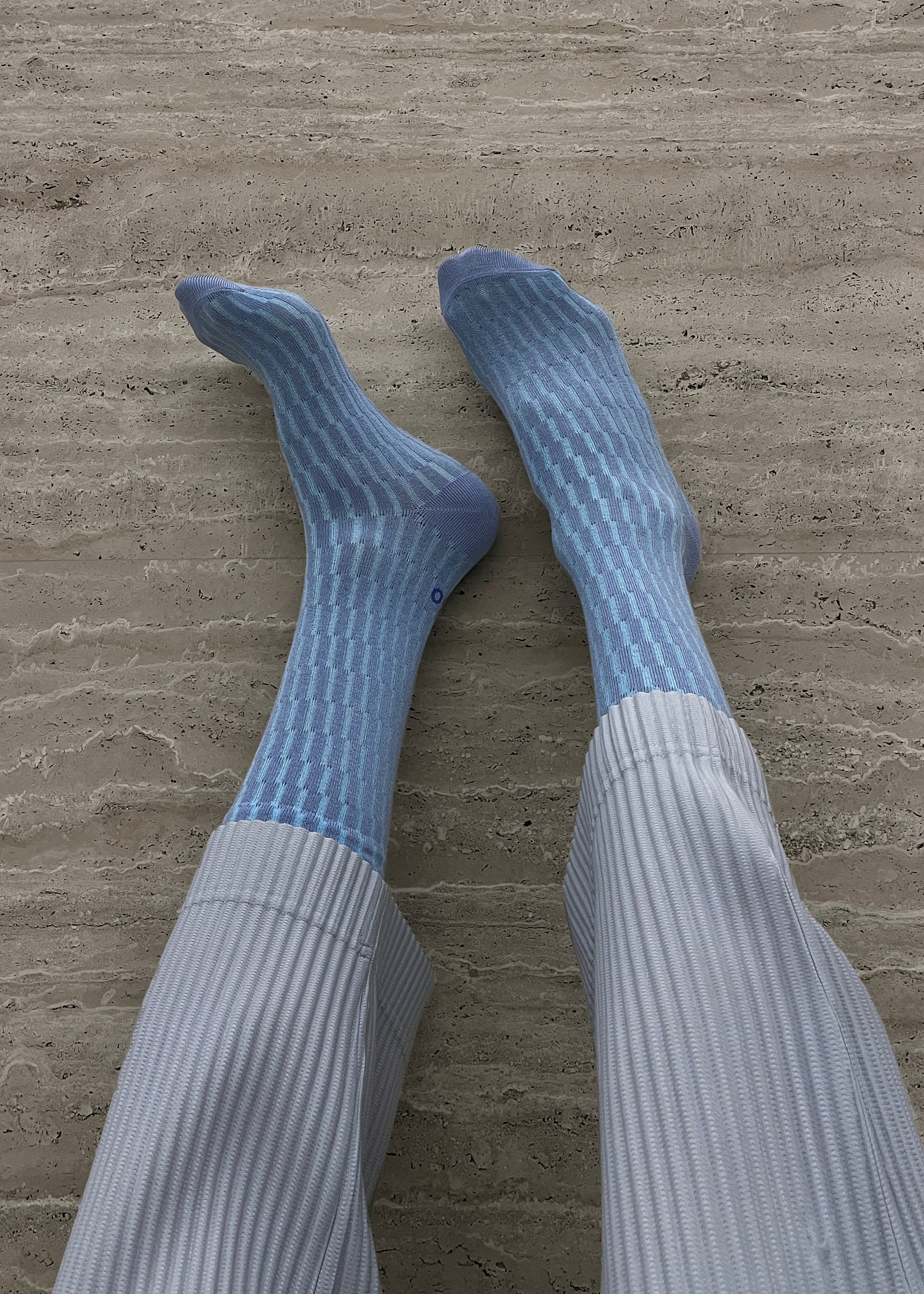 Shifting Grid in Silk