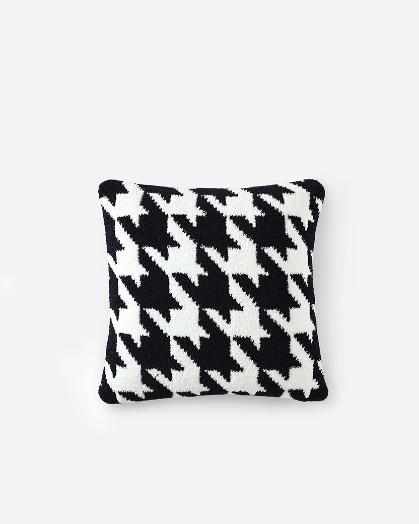 Houndstooth Throw Pillow