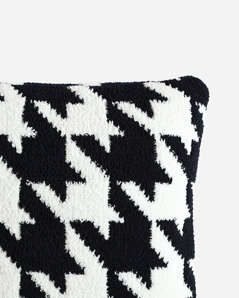 Houndstooth Throw Pillow