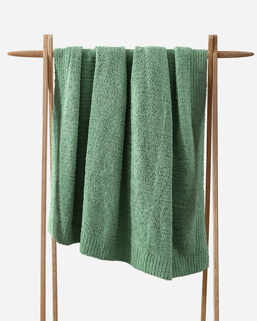 Snug Throw