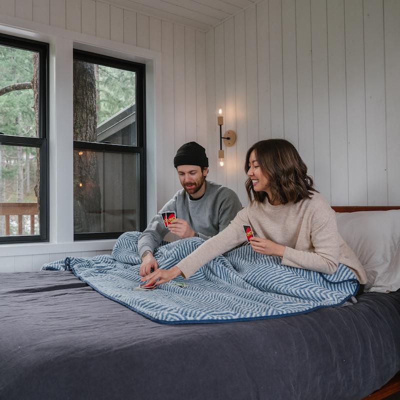 Sherpa Fleece Blanket - Herringbone