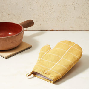 Grid Oven Mitt - Gold