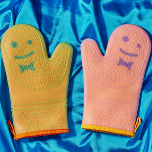 The Oven Mitts