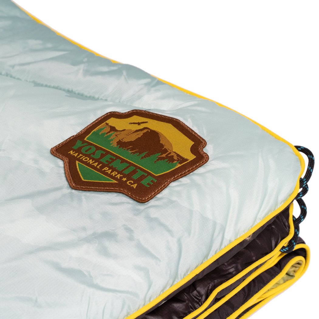 Original Puffy Blanket - Yosemite