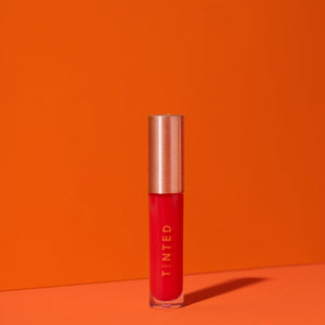 High-Shine Lip Gloss in Smart