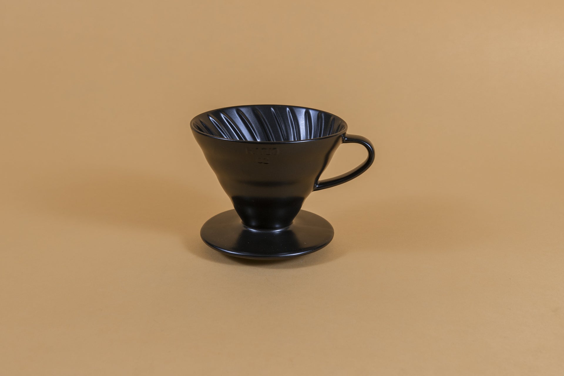 Hario V60 Ceramic Coffee Dripper 02